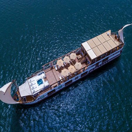 Dahabeya Yakouta Nile Cruise-Every Monday From Luxor- Aswan For 05 Nights Kültér fotó